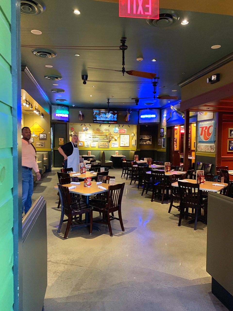 Razzoo's Cajun Cafe, Crawfish DA' STYLISH FOODIE