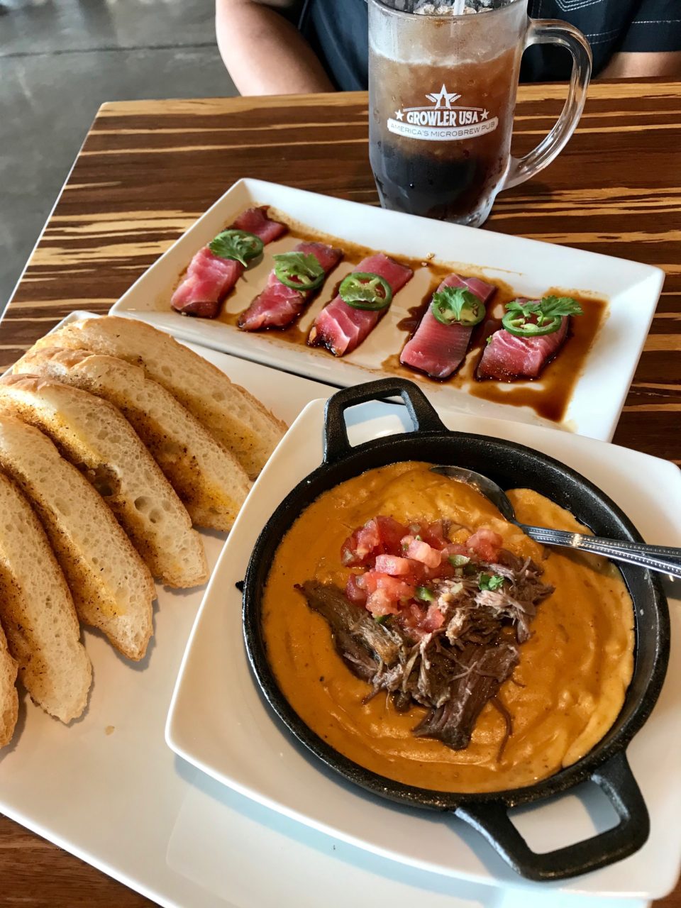 Growler USA DA' STYLISH FOODIE