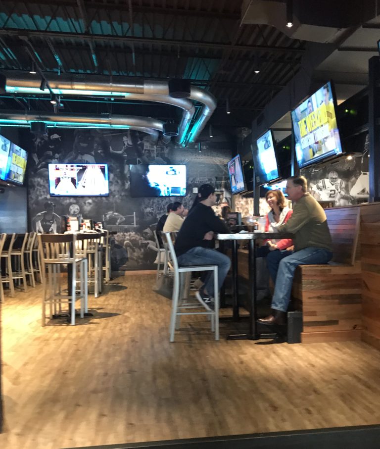 WALK-ONS Broussard, Louisiana - DA' STYLISH FOODIE