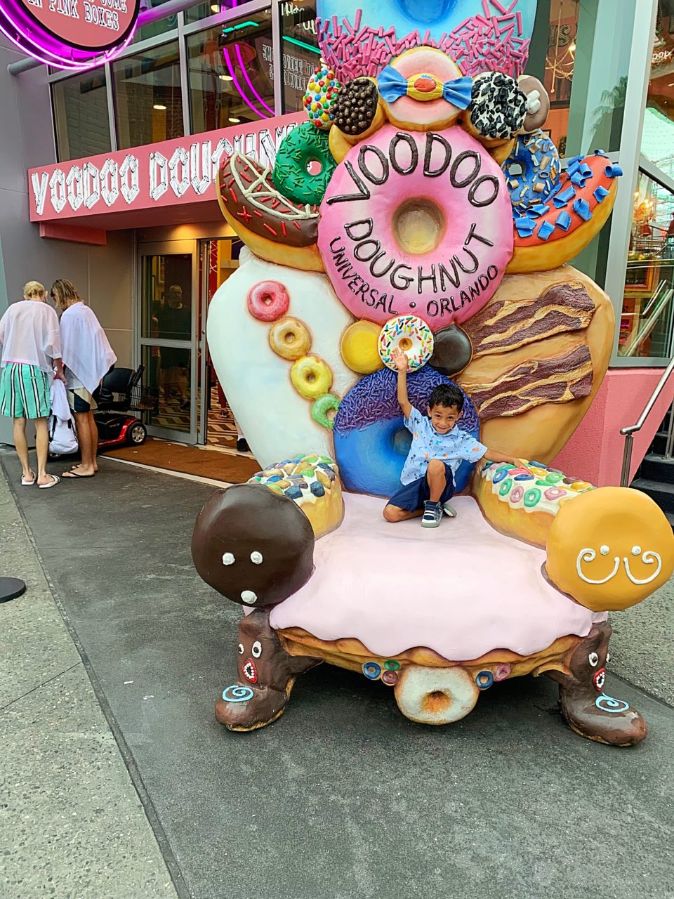 Voodoo Doughnuts Universal City Walk DA' STYLISH FOODIE