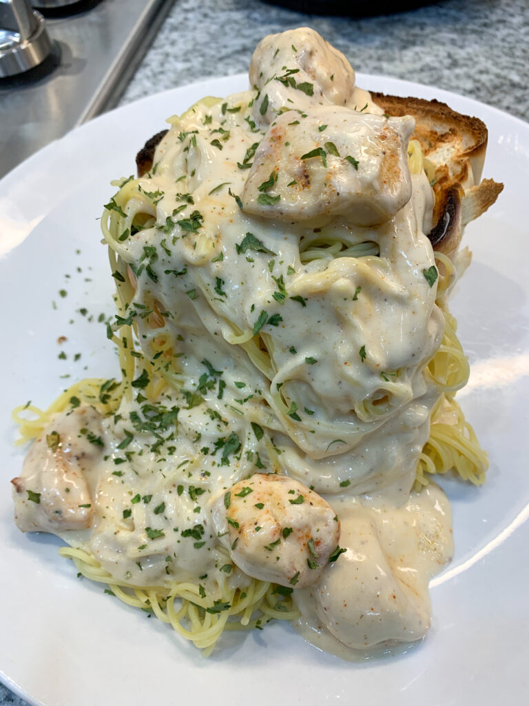 Chicken Alfredo Bowl DA' STYLISH FOODIE